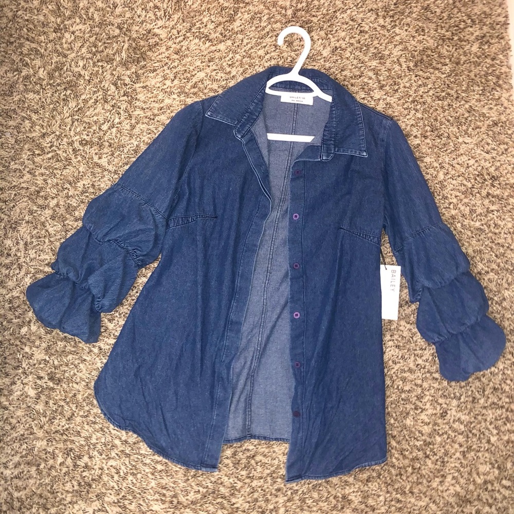 Long sleeve denim shirt